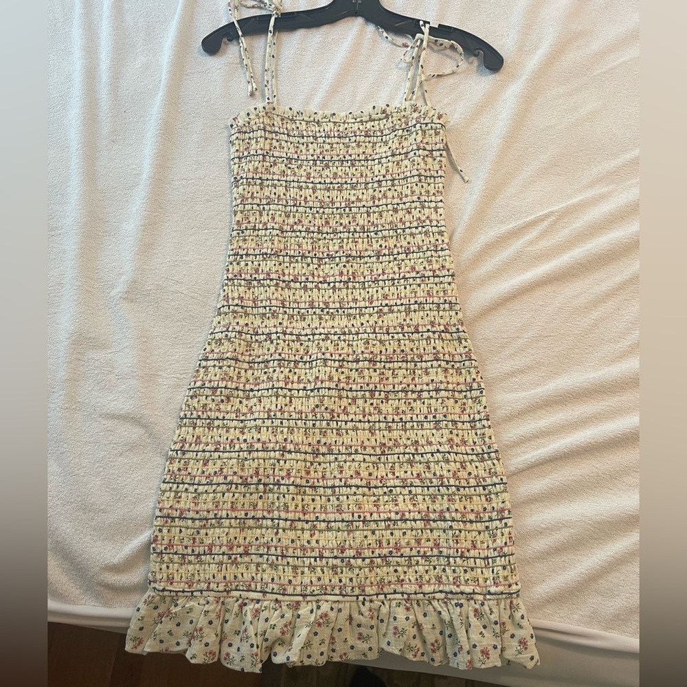 Floral fitted dress